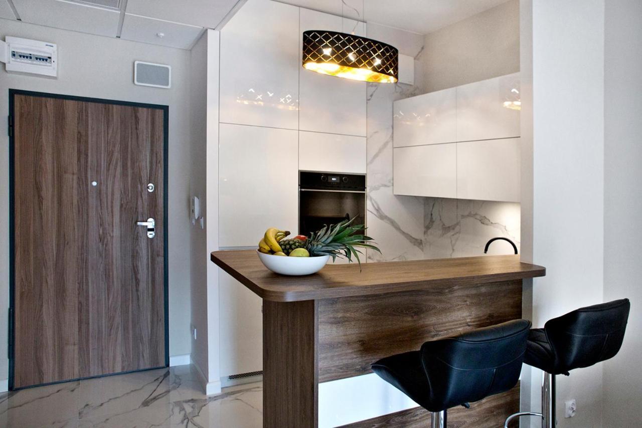 Prymasa Tysiaclecia - P&O Serviced Apartments Warsaw Exterior photo